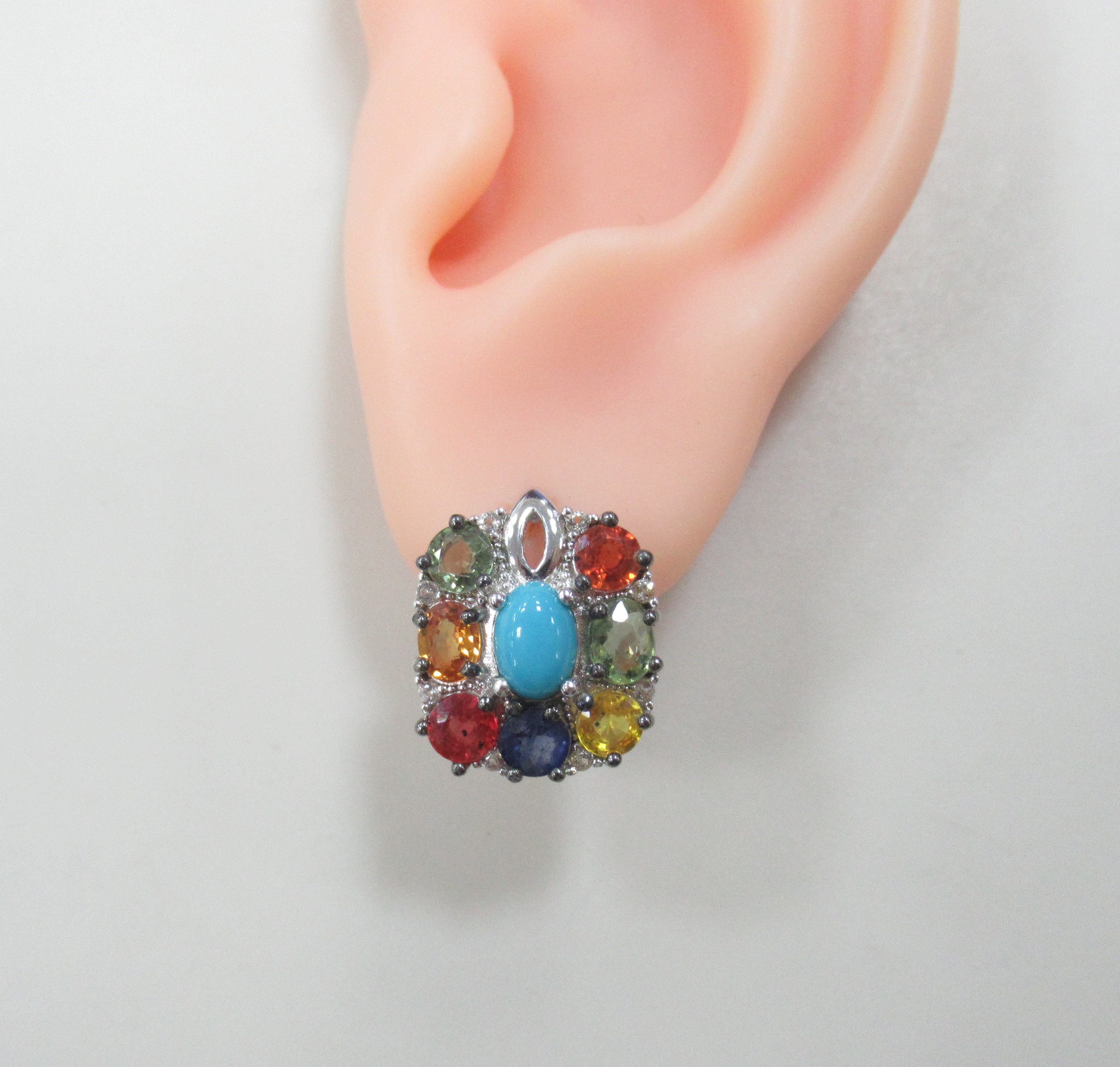 Серебряные серьги с бирюзой и мультисапфирами